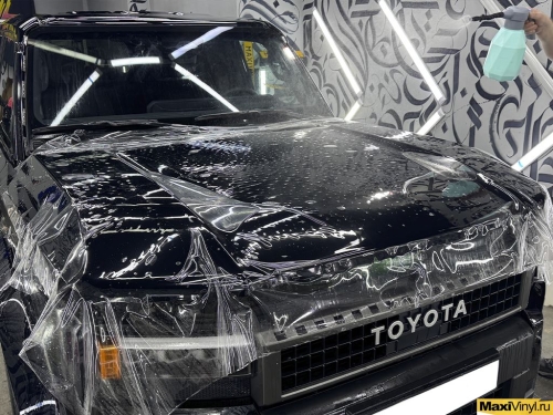 Оклейка Toyota Land Cruiser Prado 250 в полиуретан