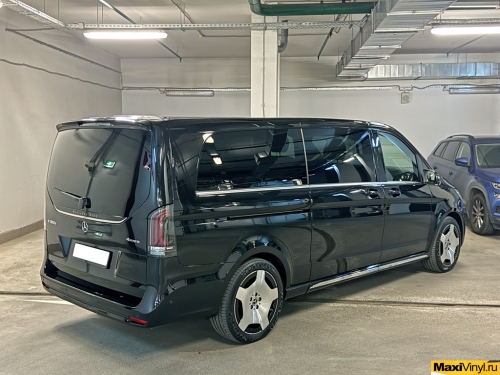 Полная оклейка Mercedes-Benz V class полиуретановой пленкой