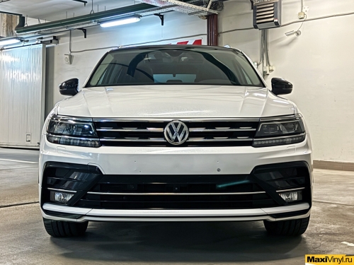 Оклейка в цветной полиуретан Volkswagen Tiguan