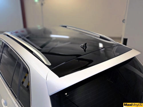 Оклейка в цветной полиуретан Volkswagen Tiguan