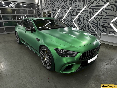 Полная оклейка Mercedes-Benz AMG GT в зеленый металлик